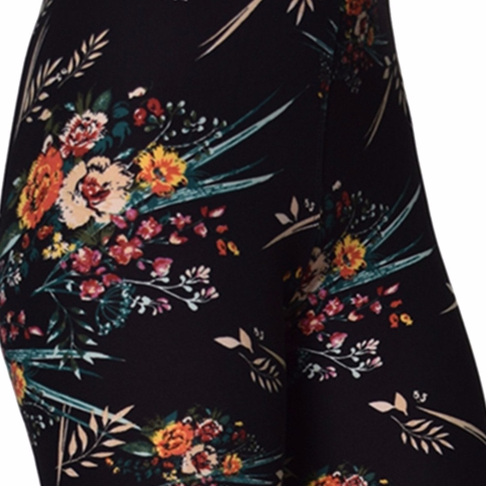 Divine Flowers Leggings